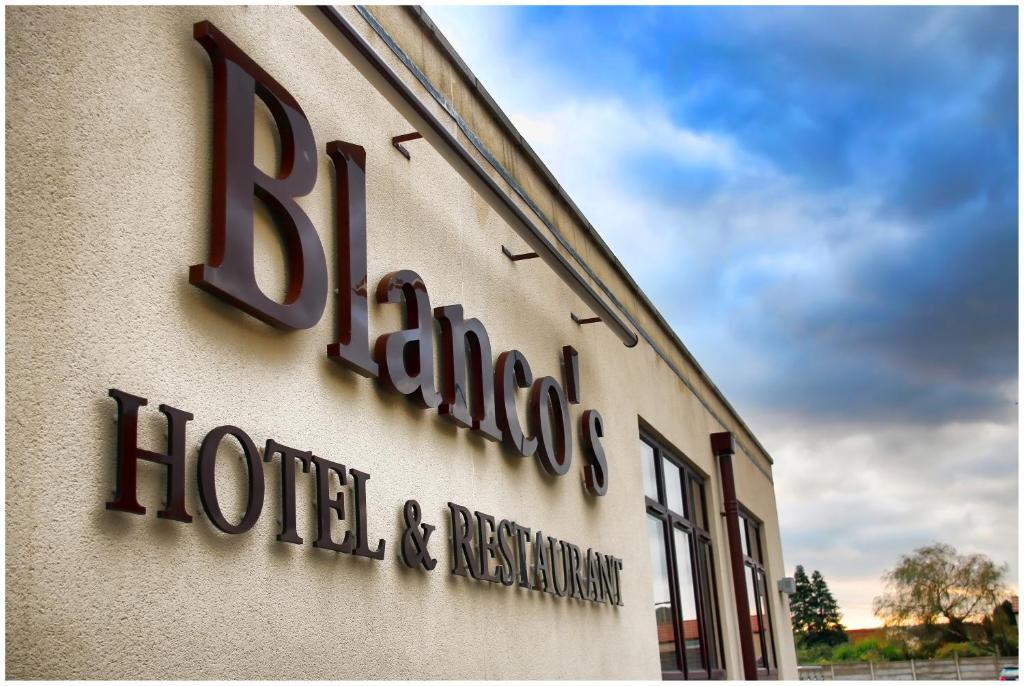 Blanco'S Hotel 포트탤벗 외부 사진